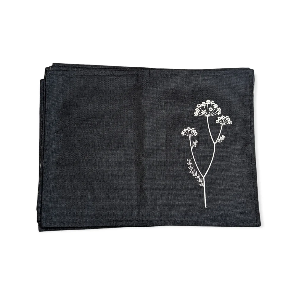 NWT Waverly Reversible Placemats Set of 7